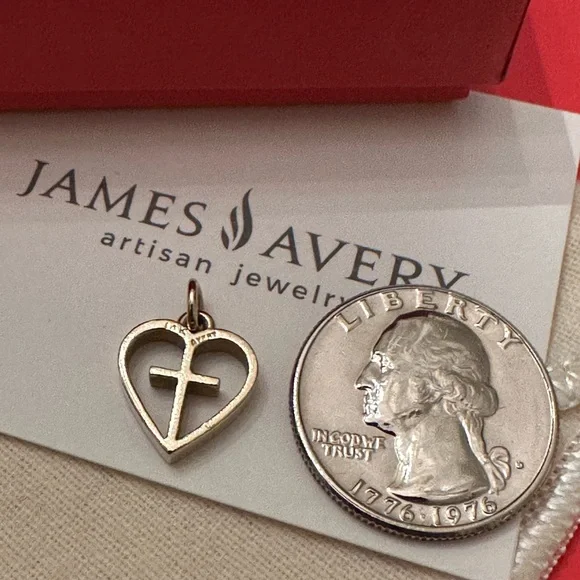 Retired James Avery 14kt Gold I Love Jesus/Cross & Heart Charm - Bag,Box & Pouch - Picture 8 of 9